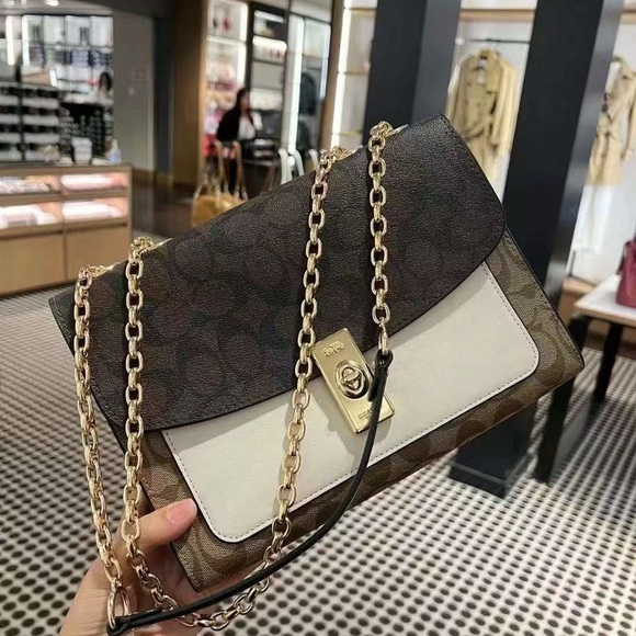 Coach Lane Shoulder Bag In Blocked Signature Canvas